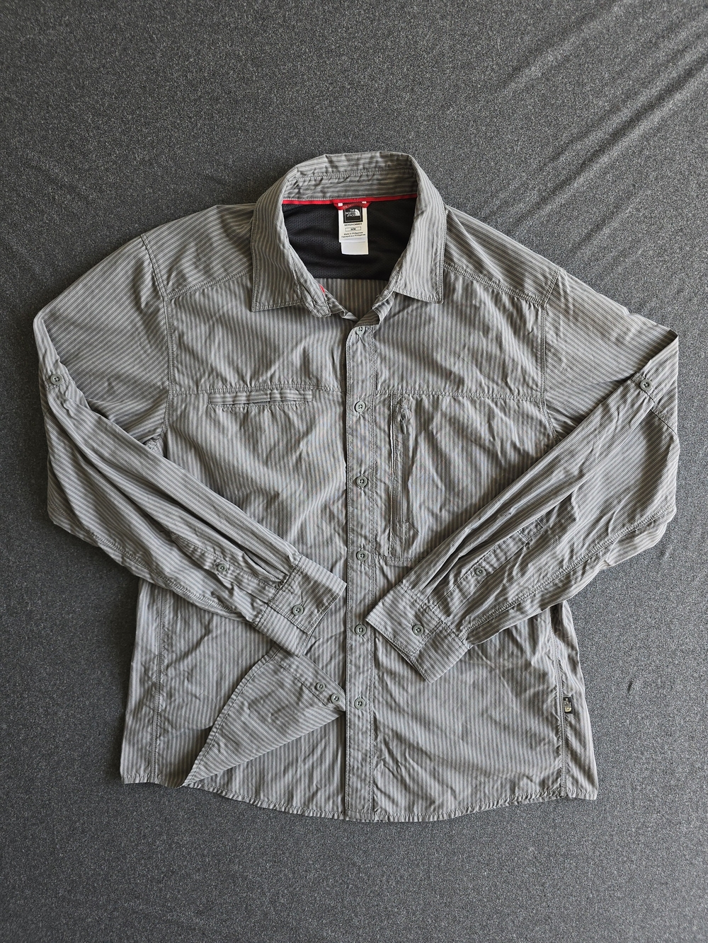 The North Face Sequoia Shirt Men Gray Medium Nylon Short Sleeve Vented Utility